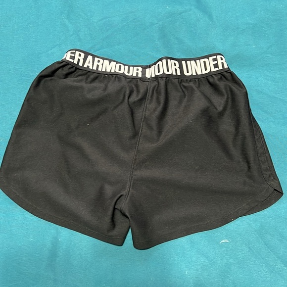 Under Armour shorts - Picture 3 of 7